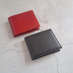 BILLETERA CUERO CON VOLANTES