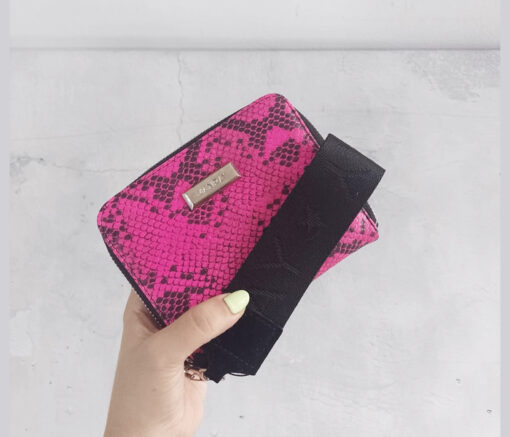 BILLETERA MEDIANA FUCSIA  -PROMO-