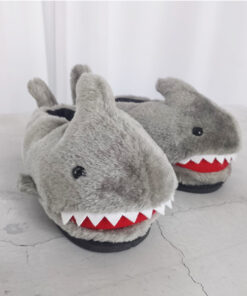 PANTUFLA SHARK