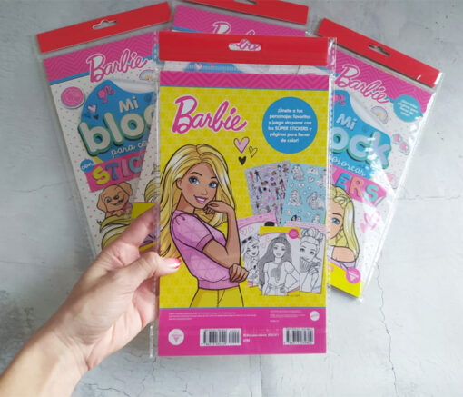 BLOCK PARA COLOREAR C/ STICKERS -  BARBIE - Imagen 3