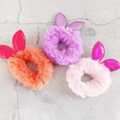 COLITA PELUCHE CON OREJITAS