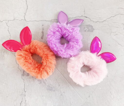 COLITA PELUCHE CON OREJITAS