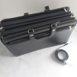 Alternative view of PORTAFOLIO 4 DIVISIONES EMES