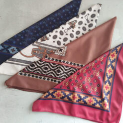 PAÑUELO DE SEDA ESTAMPADO